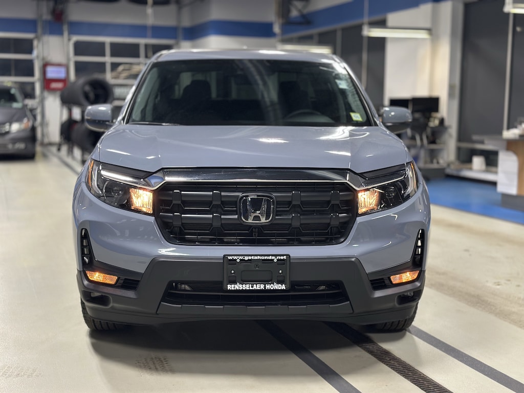 New 2026 Honda Ridgeline RTL Truck Crew Cab