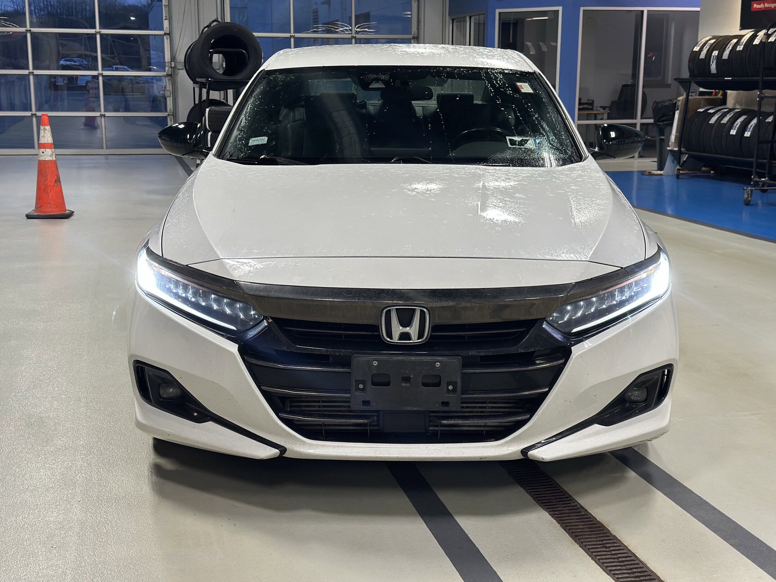 2022 Honda Accord Sport 1.5T photo 2
