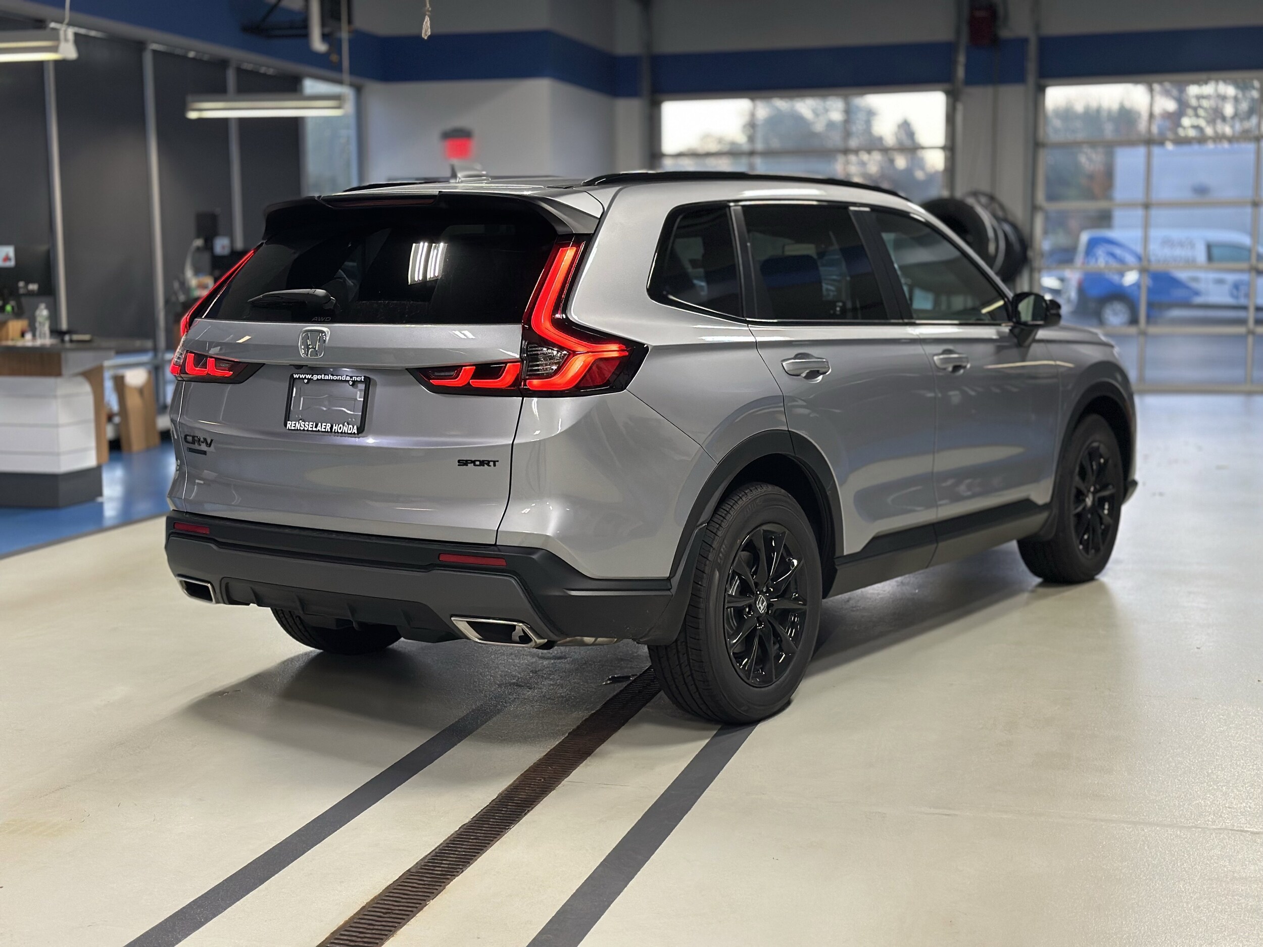 2026 Honda CR-V Hybrid Sport photo 4