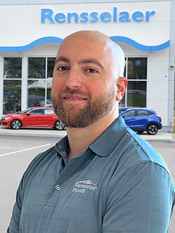 Staff member George Bliven from ID_e63a35192192