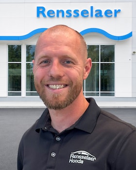 Staff member Shane Race from ID_3f081c3a1b3f