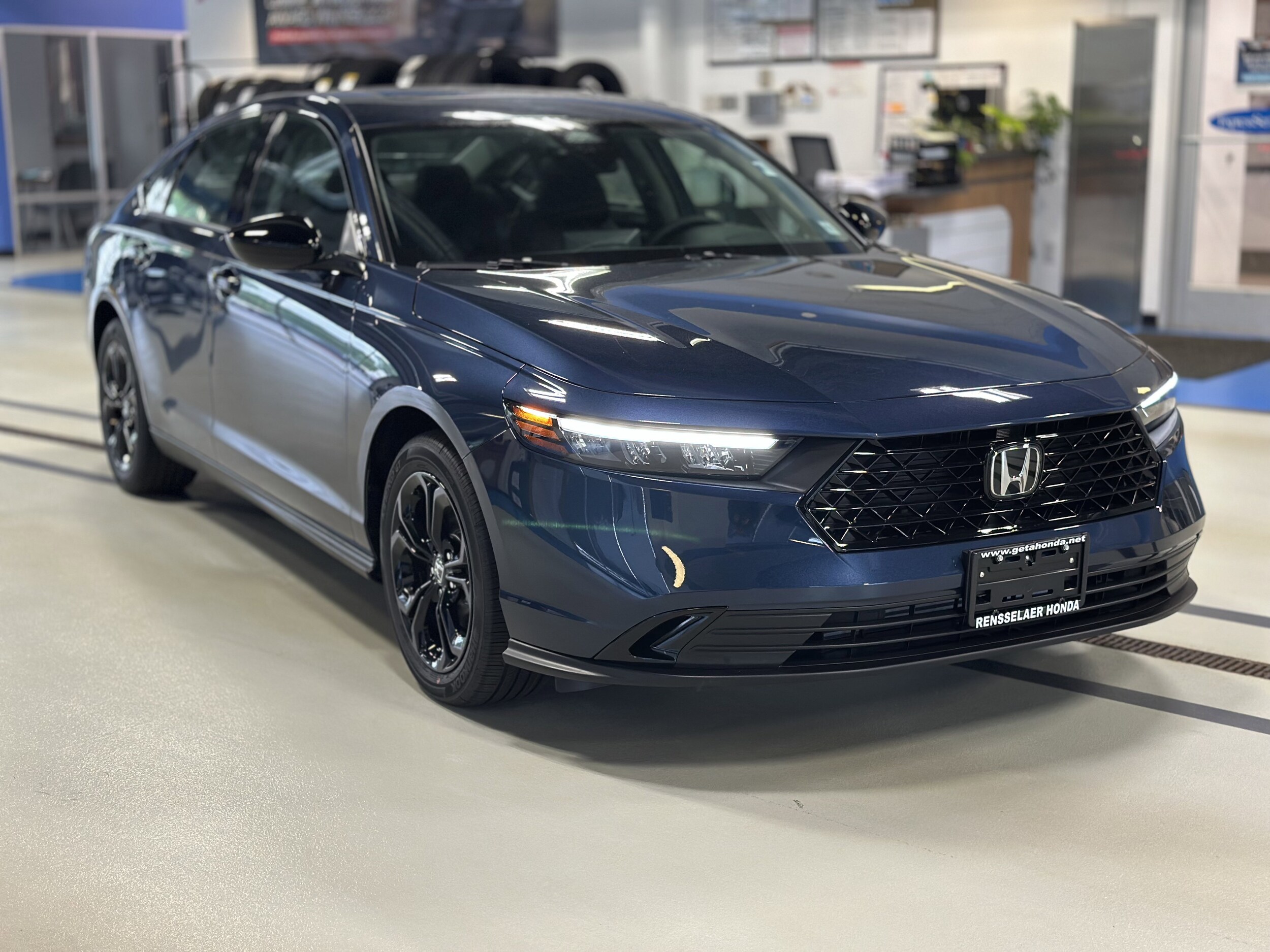 2025 Honda Accord SE photo 3