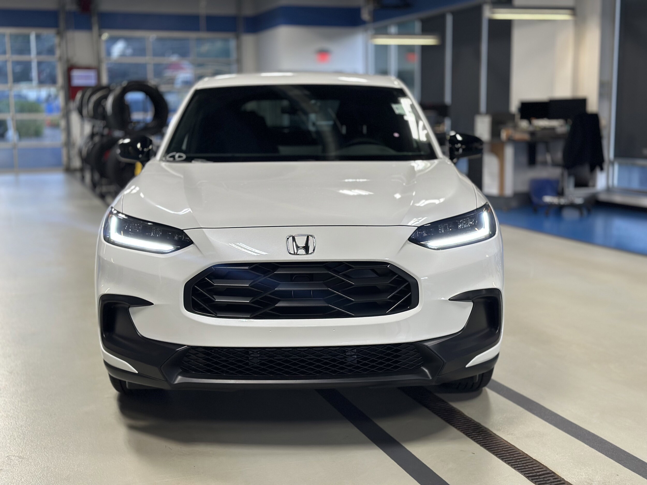 2026 Honda HR-V Sport photo 2