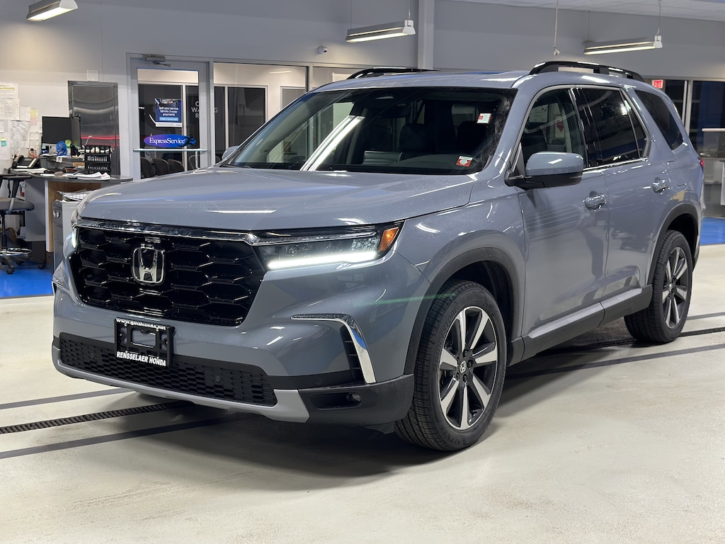 New 2026 Honda Pilot Touring SUV