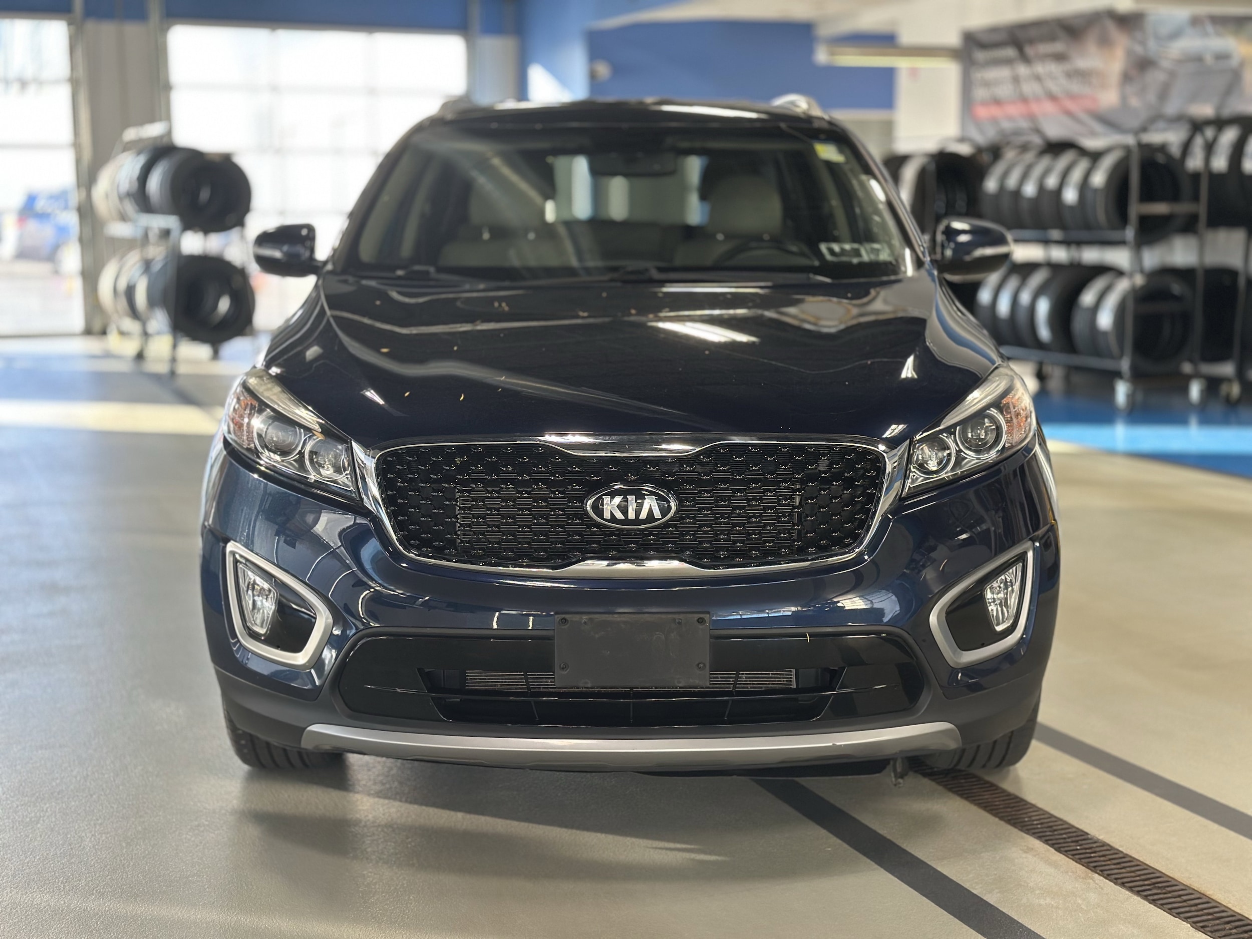 Used 2018 Kia Sorento EX with VIN 5XYPHDA58JG375039 for sale in Troy, NY