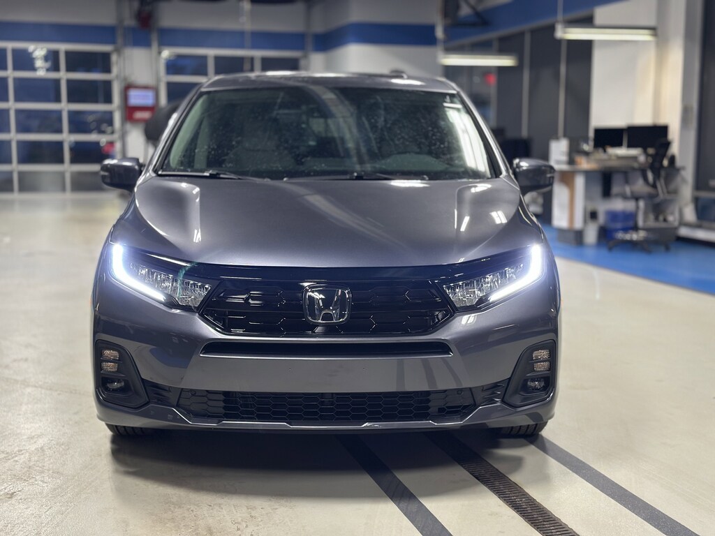 New 2026 Honda Odyssey Touring Van Passenger