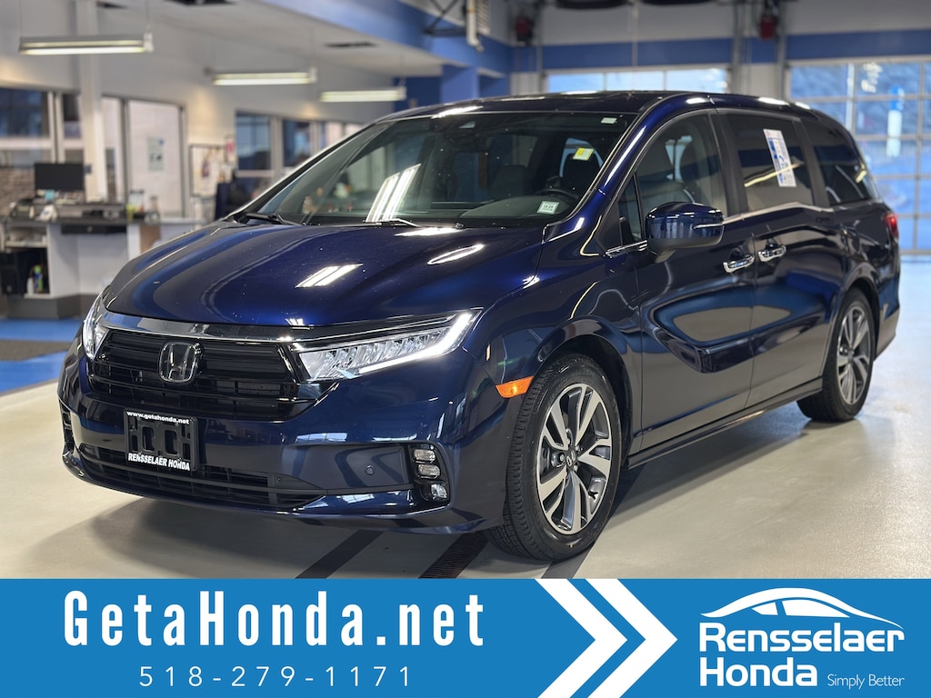 Used 2023 Honda Odyssey Touring Van