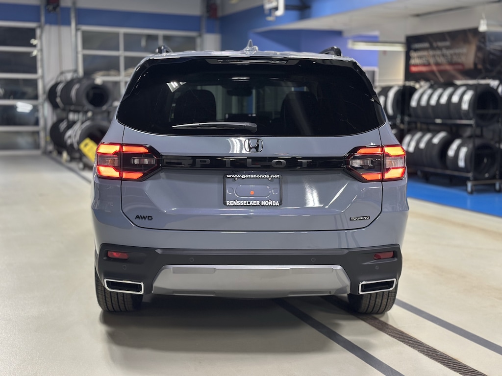 New 2026 Honda Pilot Touring S SUV