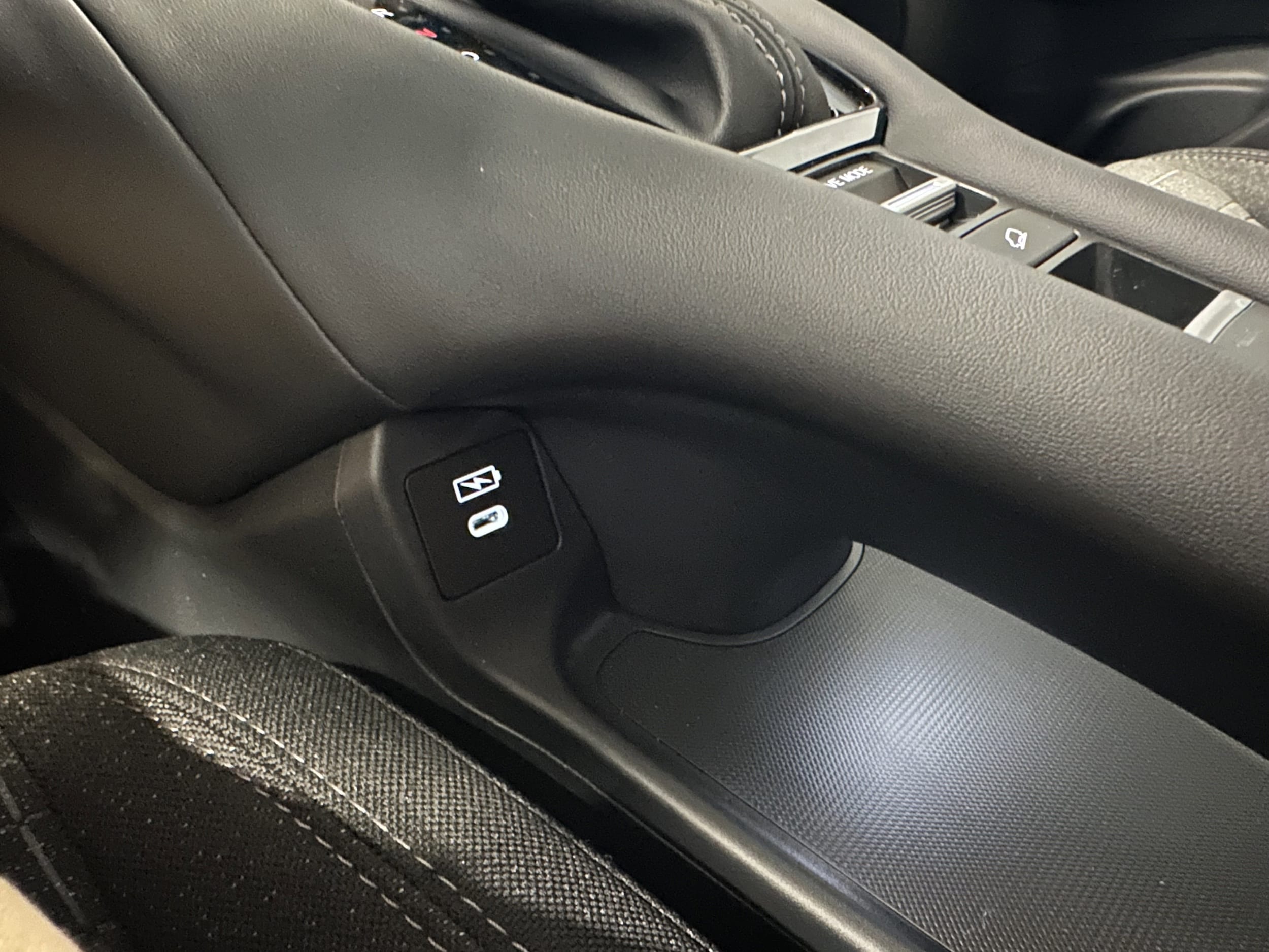 2026 Honda HR-V LX - Photo 15