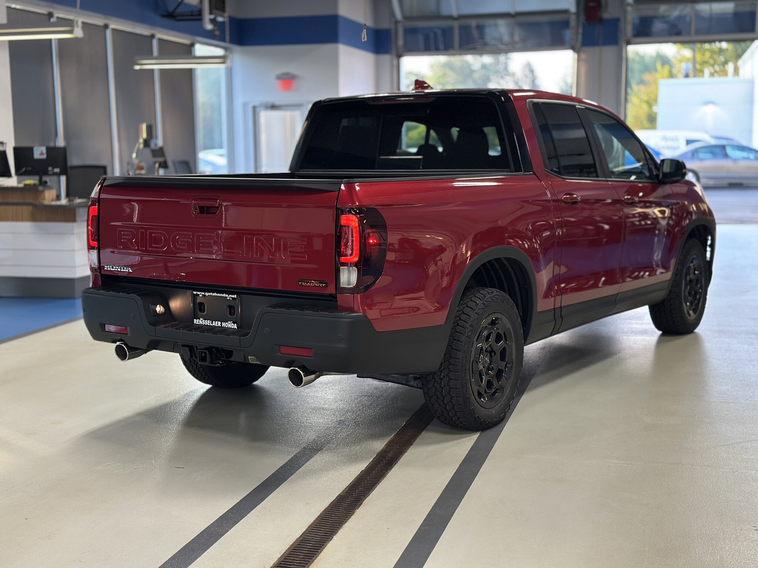 2026 Honda Ridgeline TrailSport photo 3