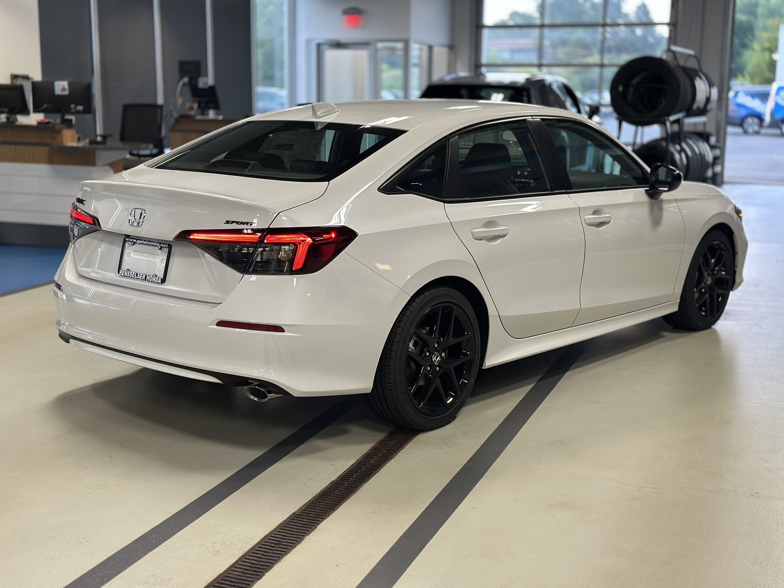 2026 Honda Civic Sport photo 2