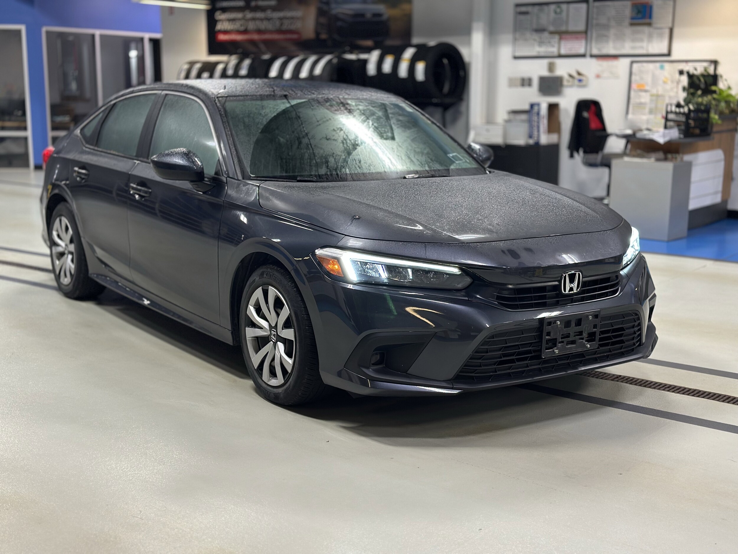 2022 Honda Civic LX photo 2