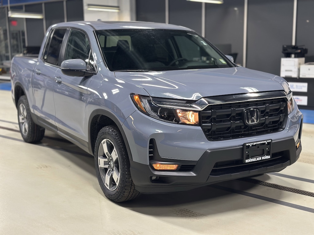 New 2026 Honda Ridgeline RTL Truck Crew Cab