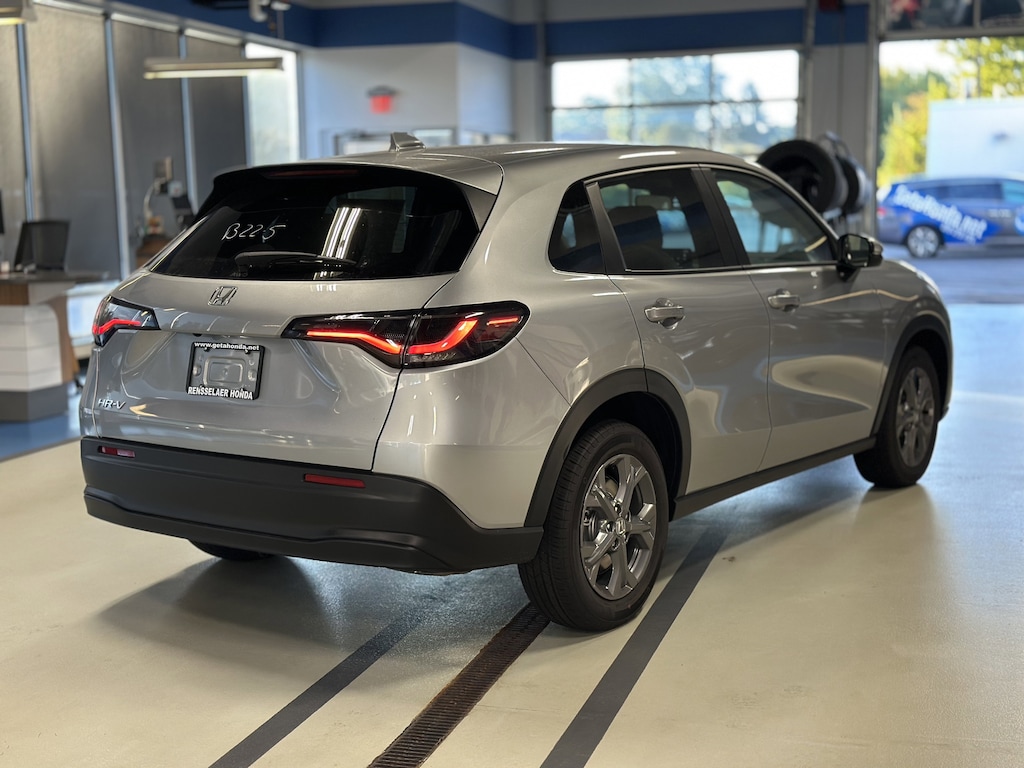 New 2026 Honda HR-V LX SUV