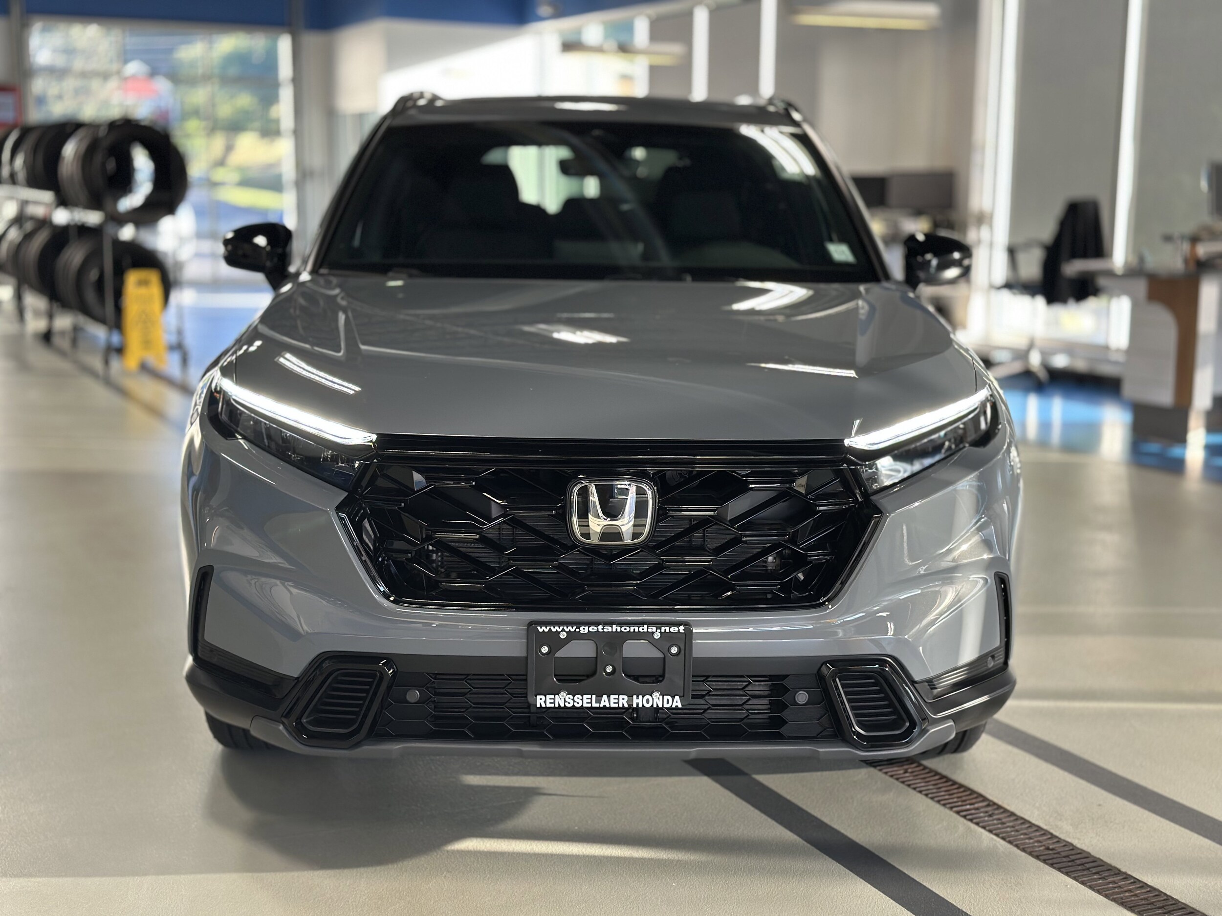 2026 Honda CR-V Hybrid Sport-L photo 2