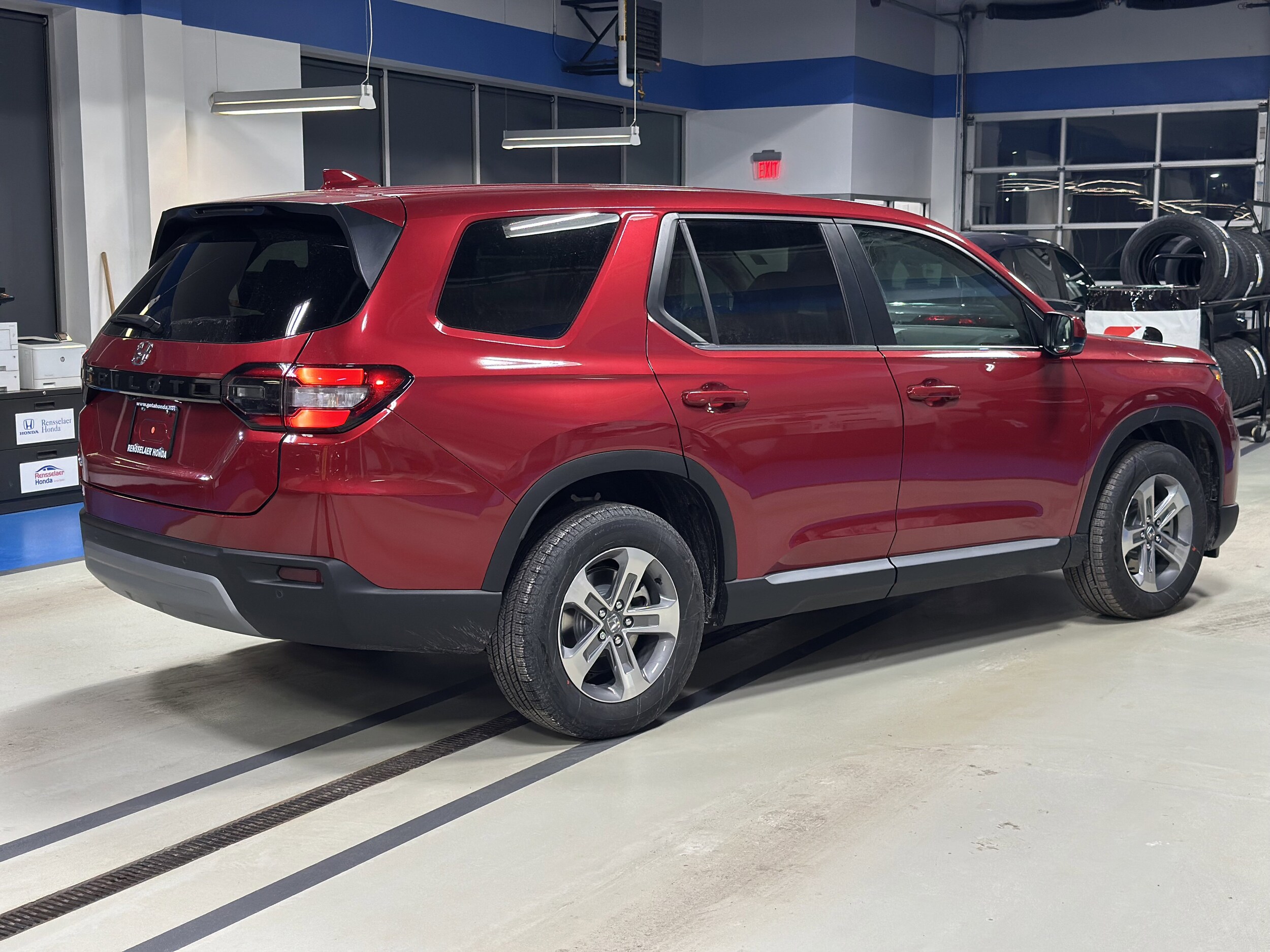 2025 Honda Pilot EX-L photo 4