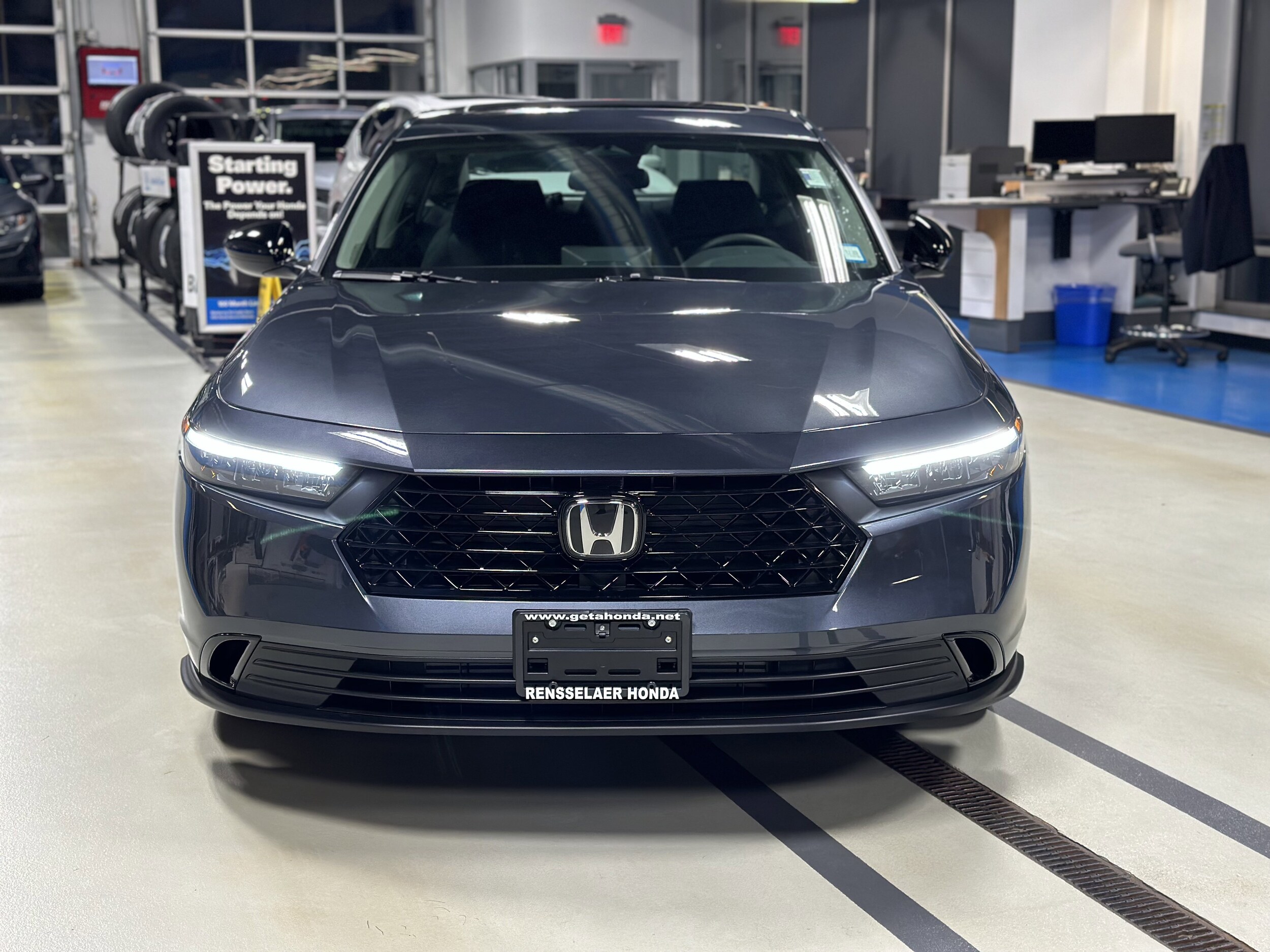 2025 Honda Accord SE photo 2