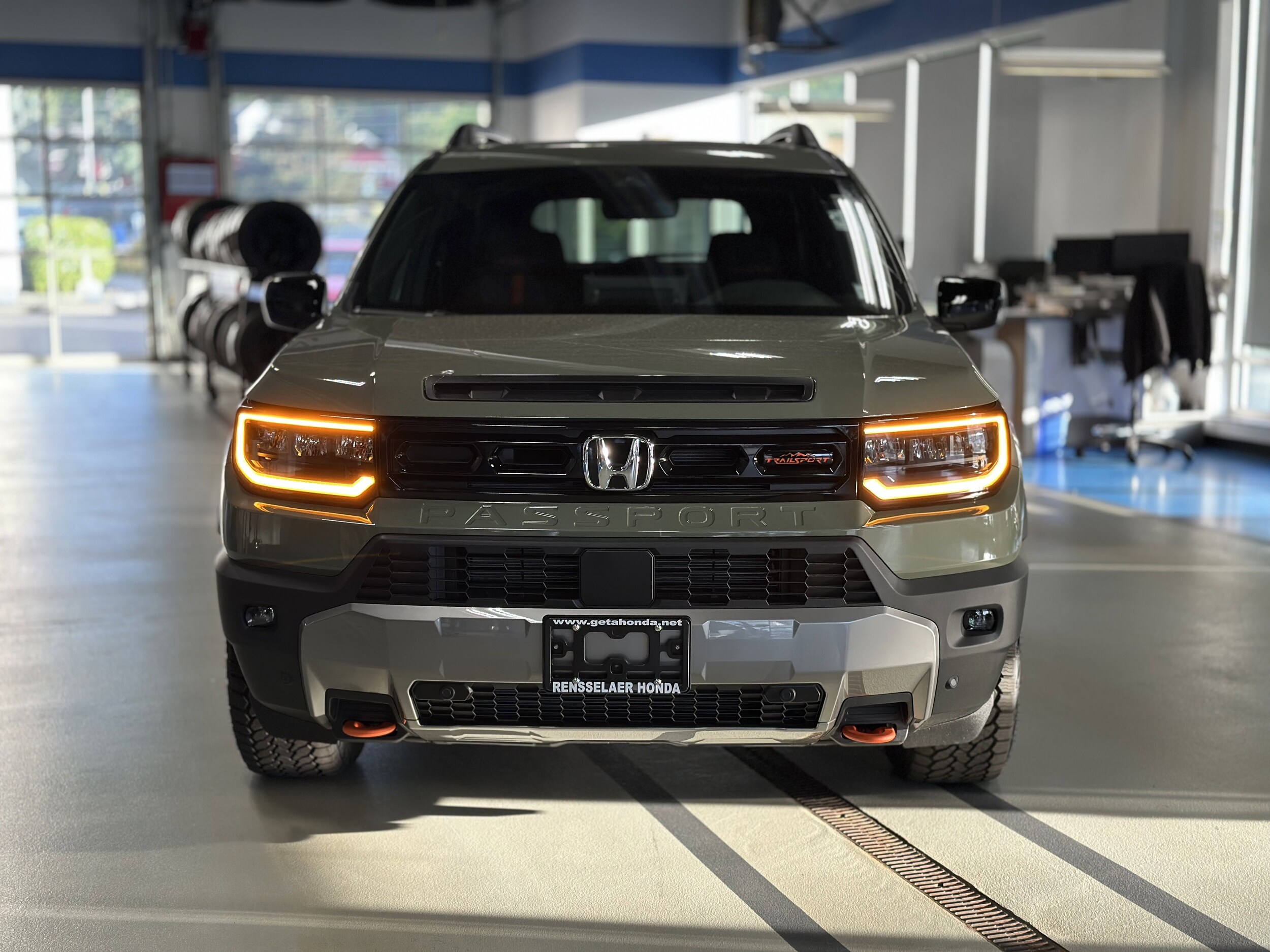 2026 Honda Passport TrailSport photo 2