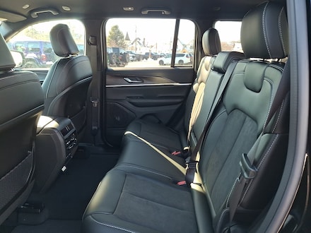 2026 Jeep Grand Cherokee LAREDO ALTITUDE 4X4 Sport Utility
