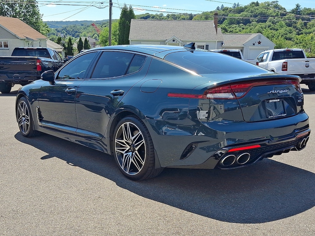 Used 2022 Kia Stinger GT1 Sedan