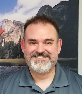 Staff member Noel Lichtenwalner from ID_1a7b95f22660