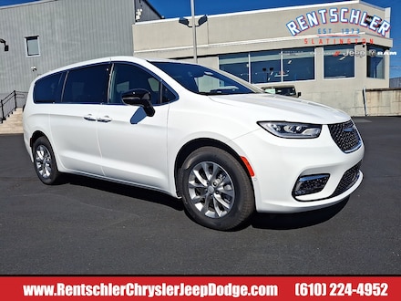 2026 Chrysler Pacifica SELECT AWD Passenger Van