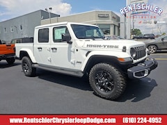 New 2025 Jeep Gladiator HIGH TIDE 4X4 Pickup in Slatington