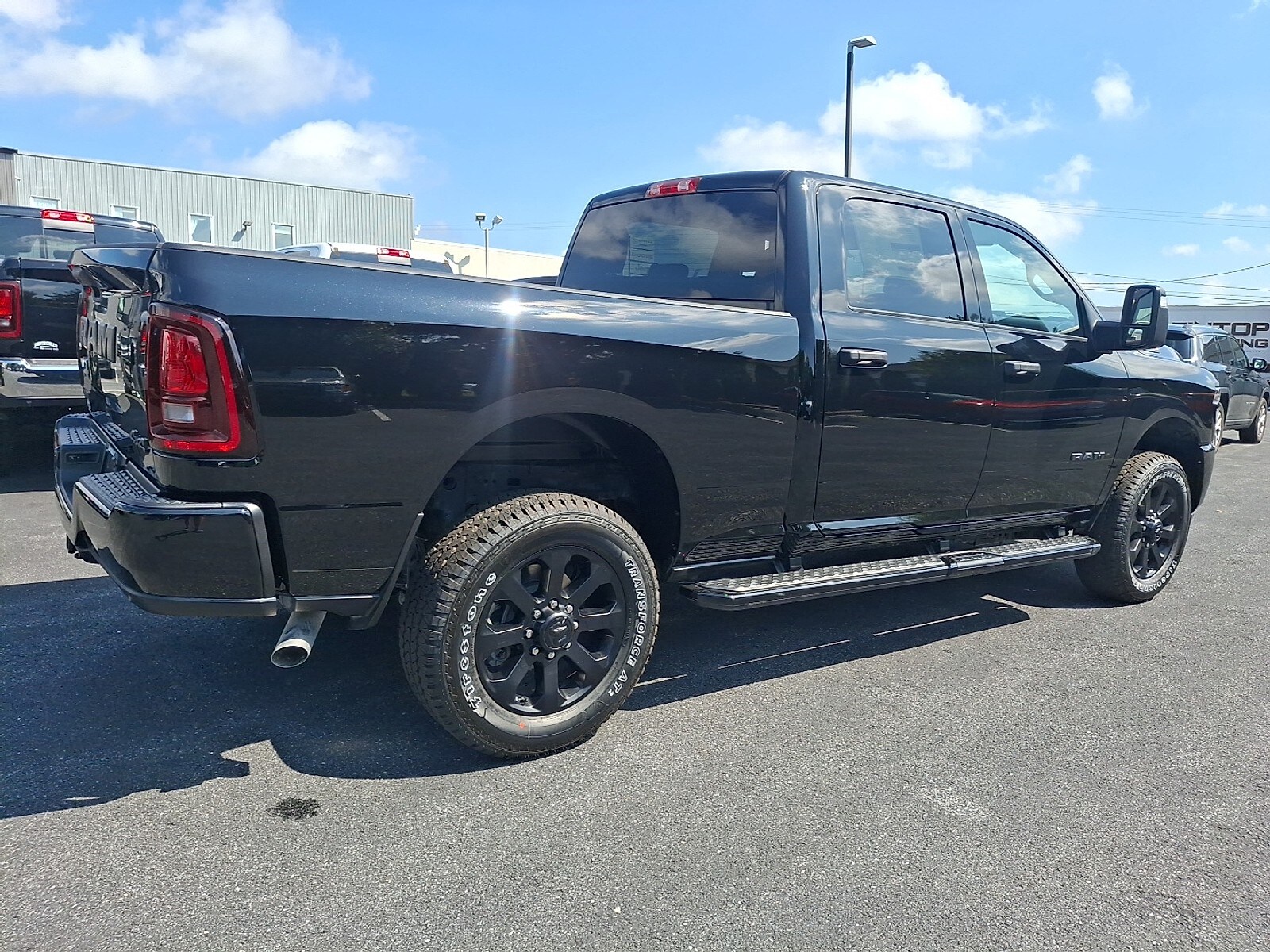 2025 Ram 2500 Big Horn photo 4