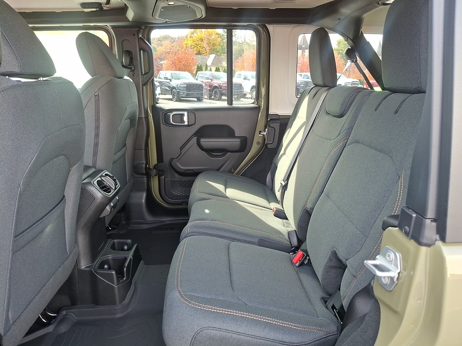 2026 Jeep Wrangler 4-Door Willys - Photo 6