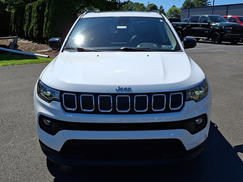 Used 2022 Jeep Compass Altitude SUV
