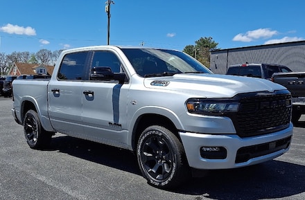 2026 Ram 1500 BIG HORN CREW CAB 4X4 5'7 BOX Pickup