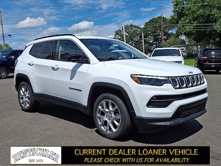 2022 Jeep Compass Latitude Lux SUV