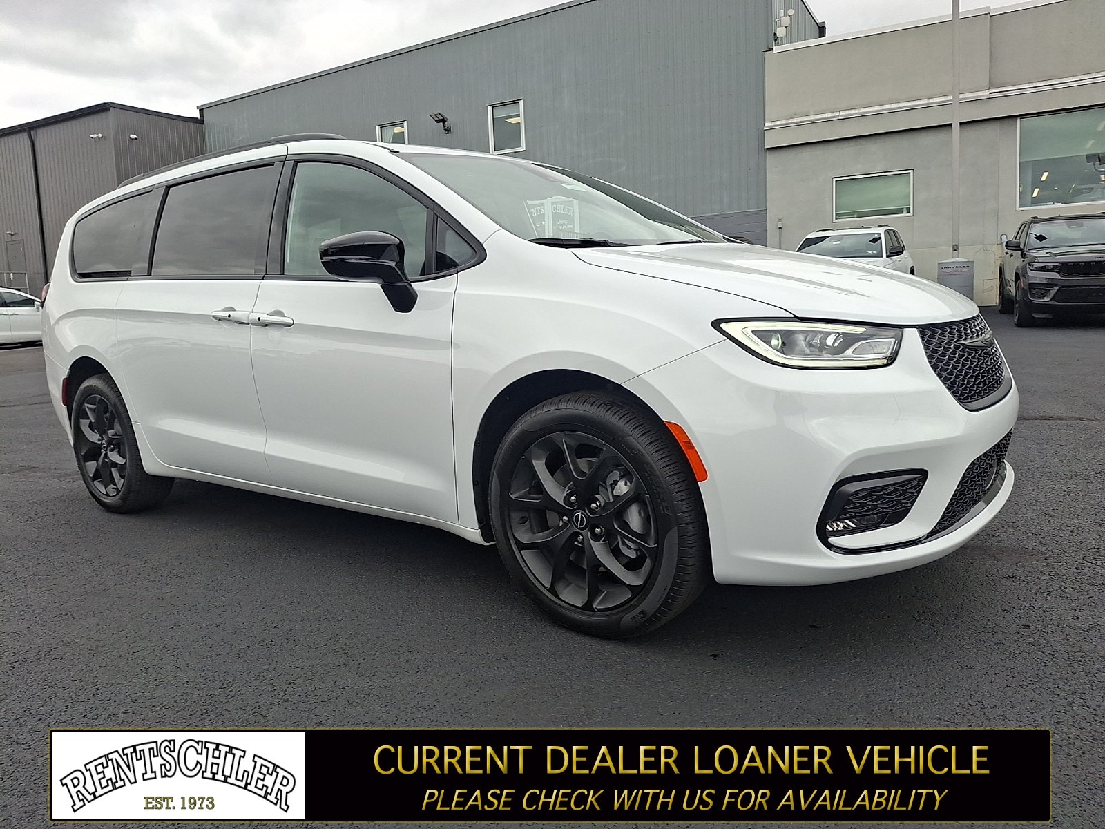 2026 Chrysler Pacifica Select AWD's photo