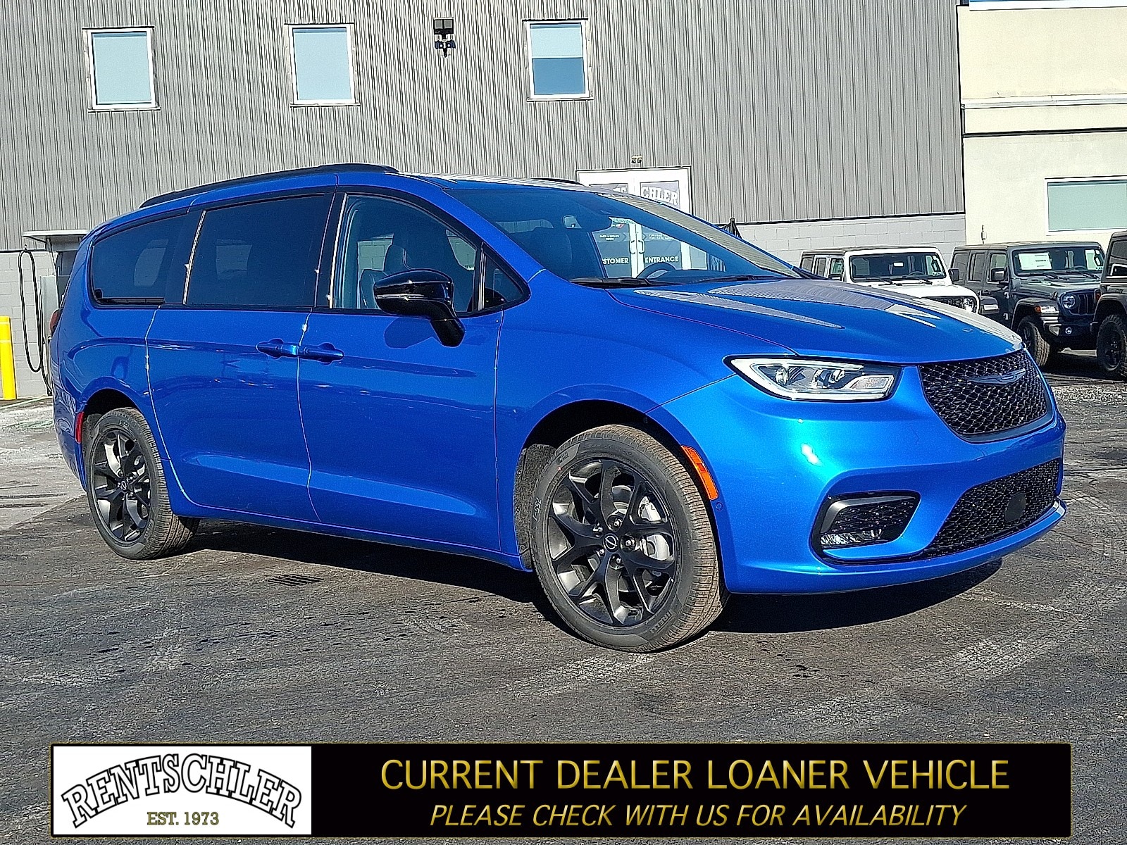 2026 Chrysler Pacifica Select AWD's photo