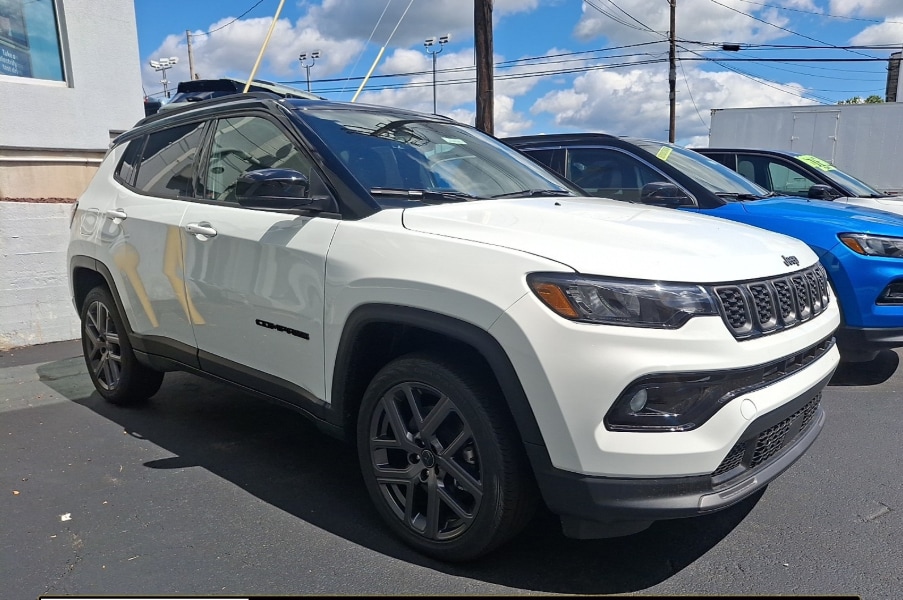 2025 Jeep Compass Limited's photo
