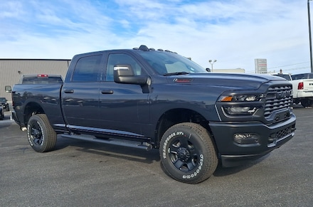 2026 Ram 2500 TRADESMAN CREW CAB 4X4 6'4 BOX Pickup