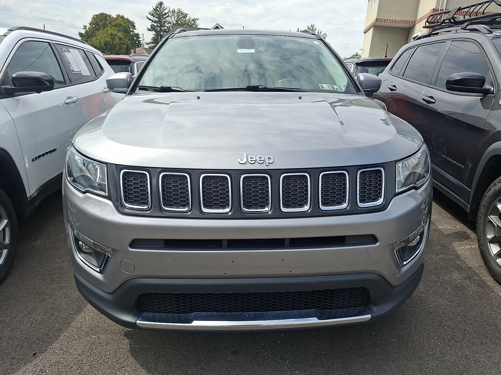 2019 Jeep Compass Limited photo 2