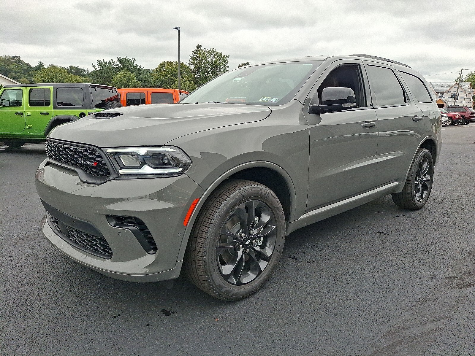 2025 Dodge Durango GT Plus photo 2