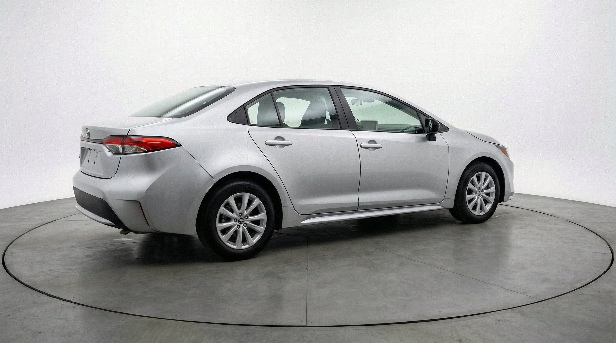 Thumbnail: 2025 Toyota Corolla Cross - 9