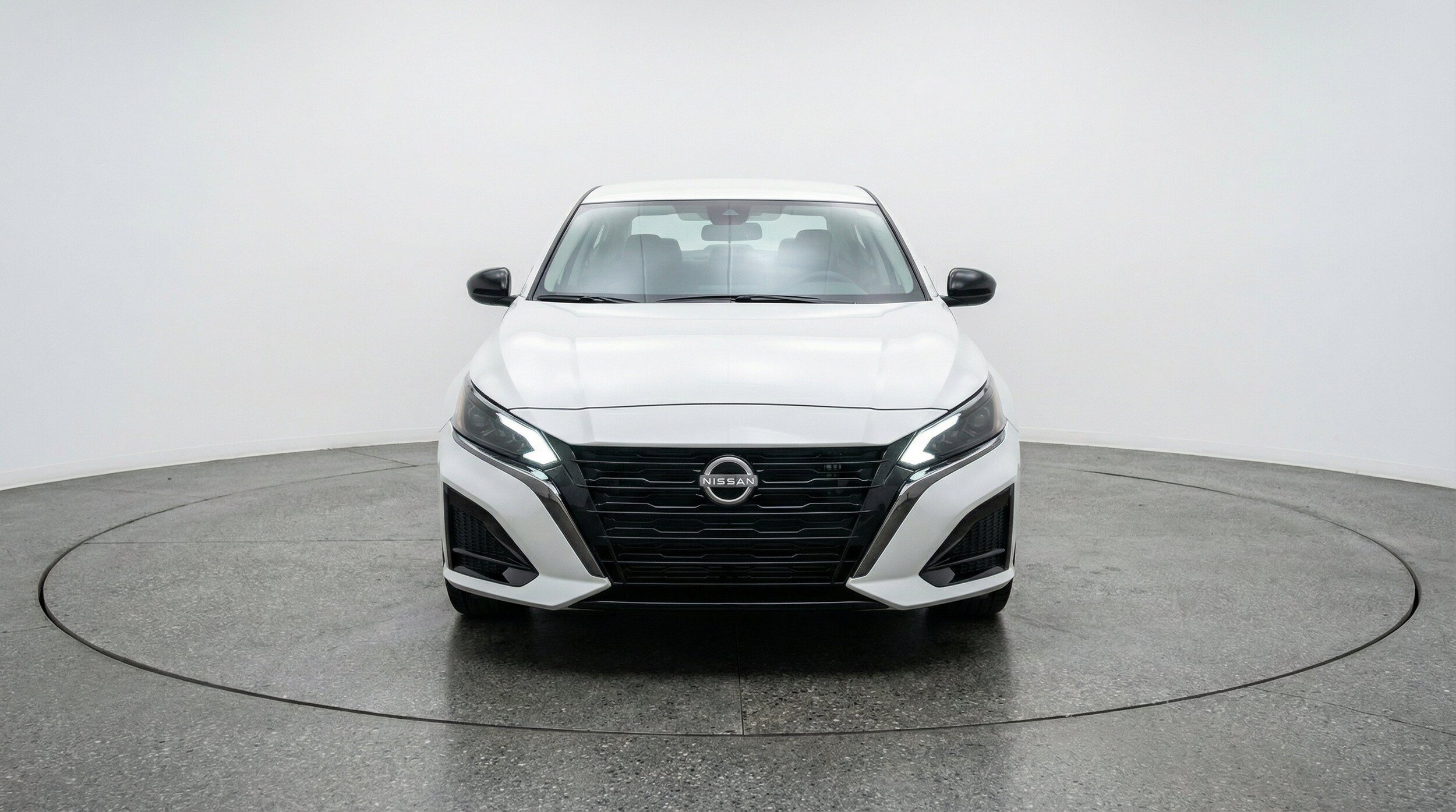 Thumbnail: 2025 Nissan Altima - 2