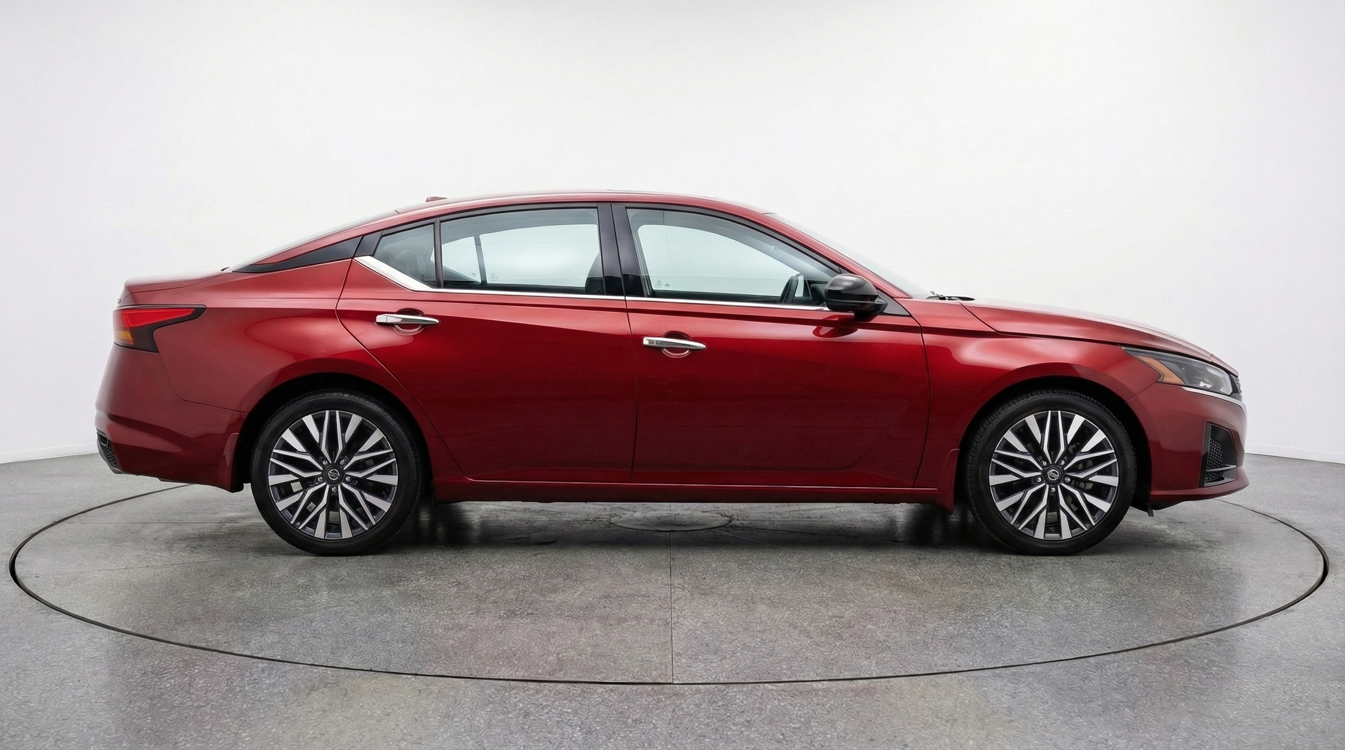 Thumbnail: 2025 Nissan Altima - 8