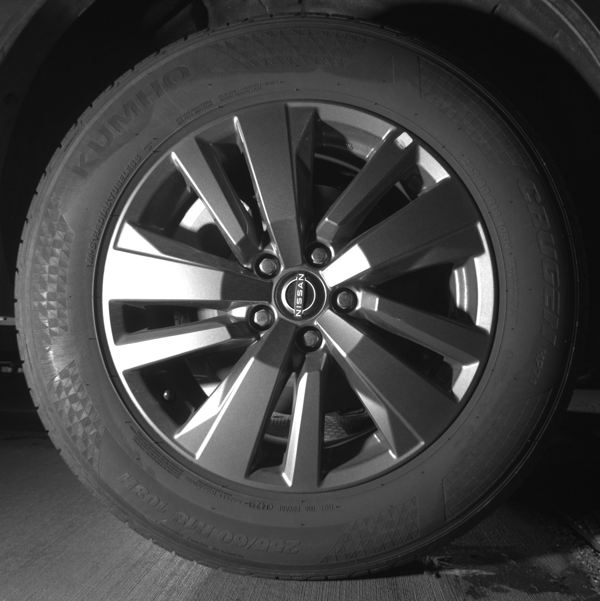 Thumbnail: 2025 Nissan Pathfinder - 12