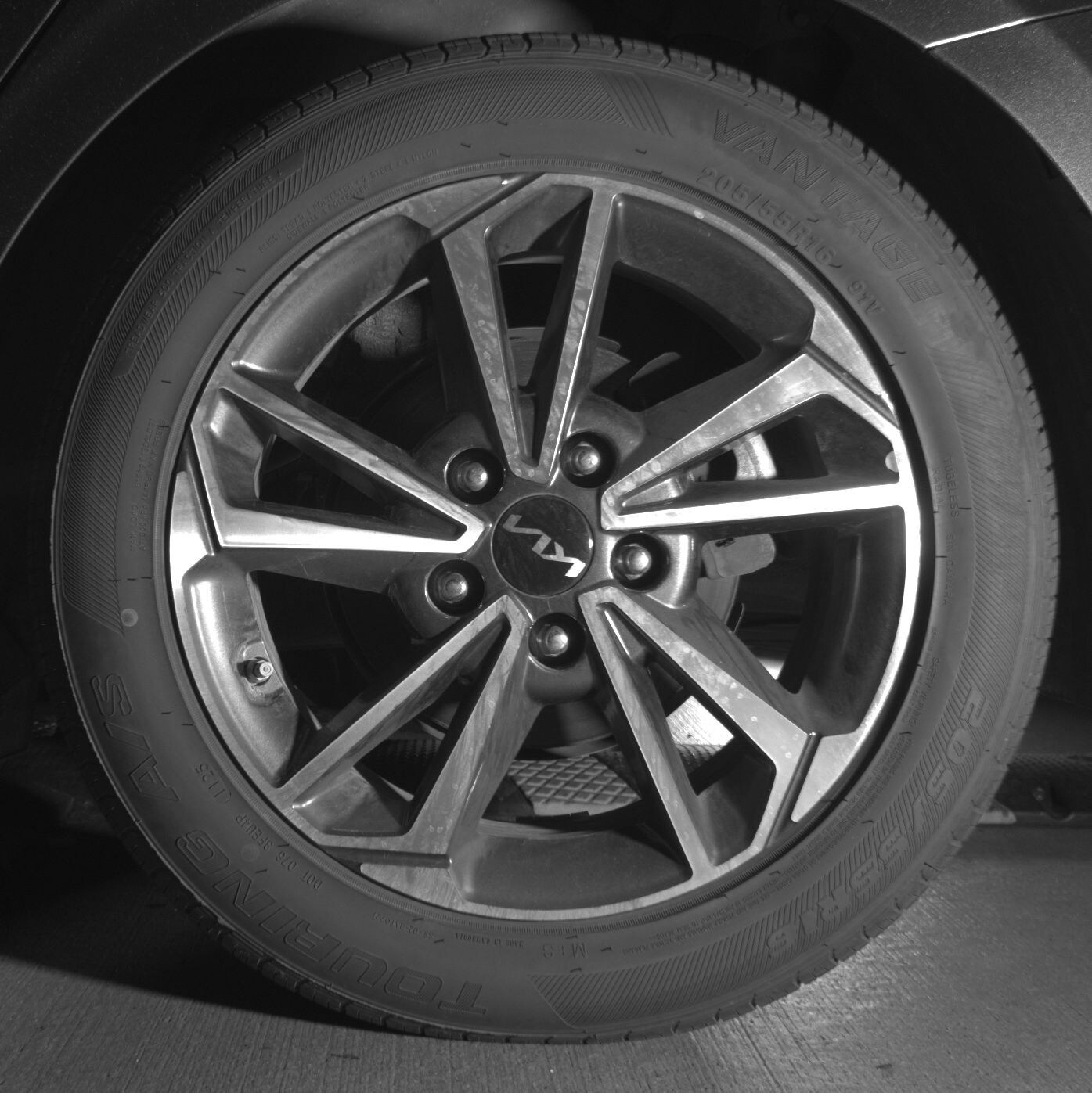 Thumbnail: 2023 Kia Forte - 11