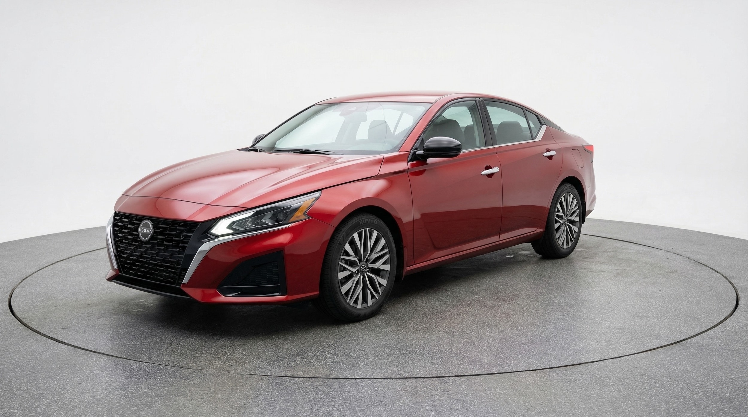 Thumbnail: 2025 Nissan Altima - 3
