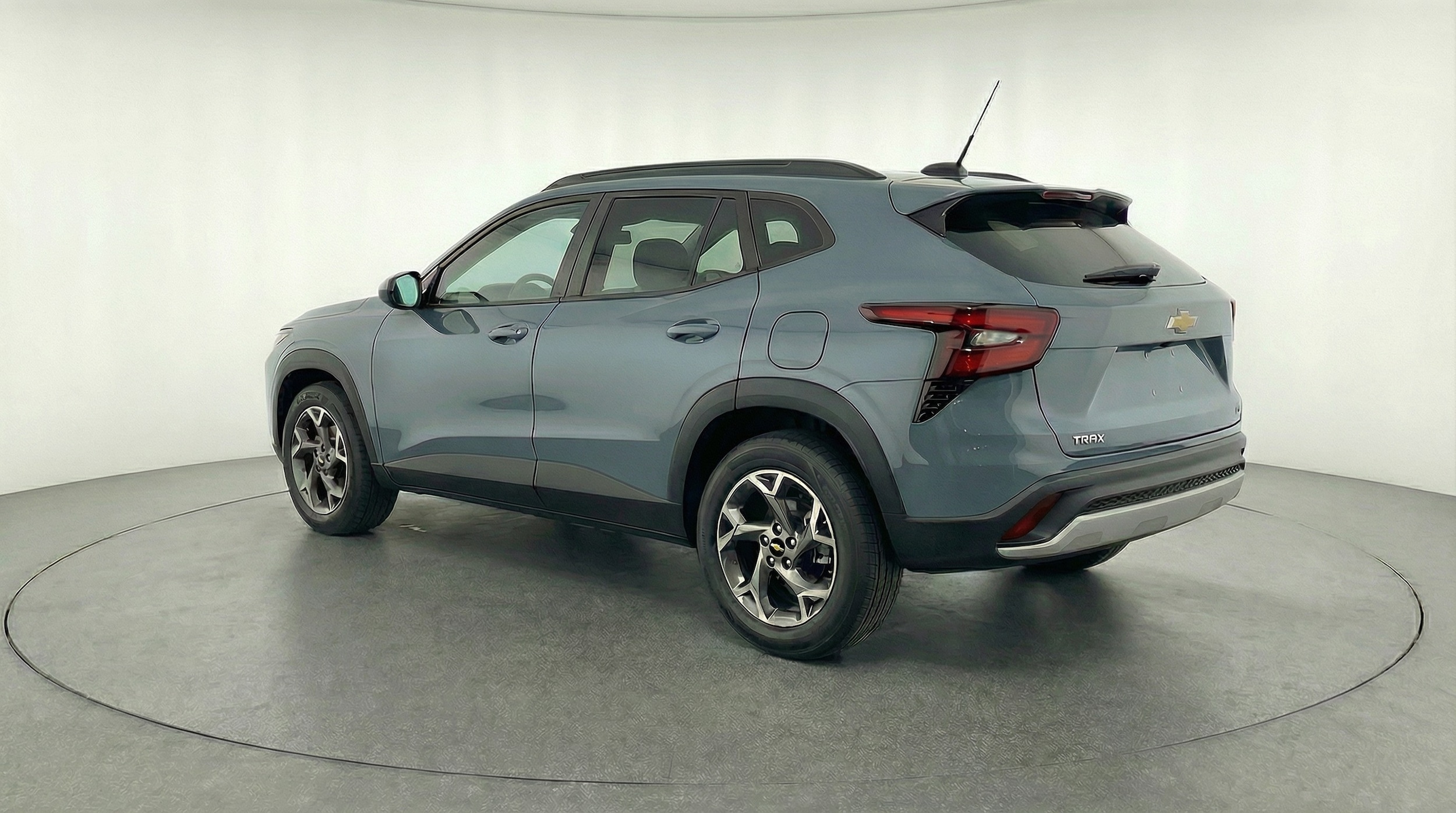 Thumbnail: 2025 Chevrolet Trax - 5