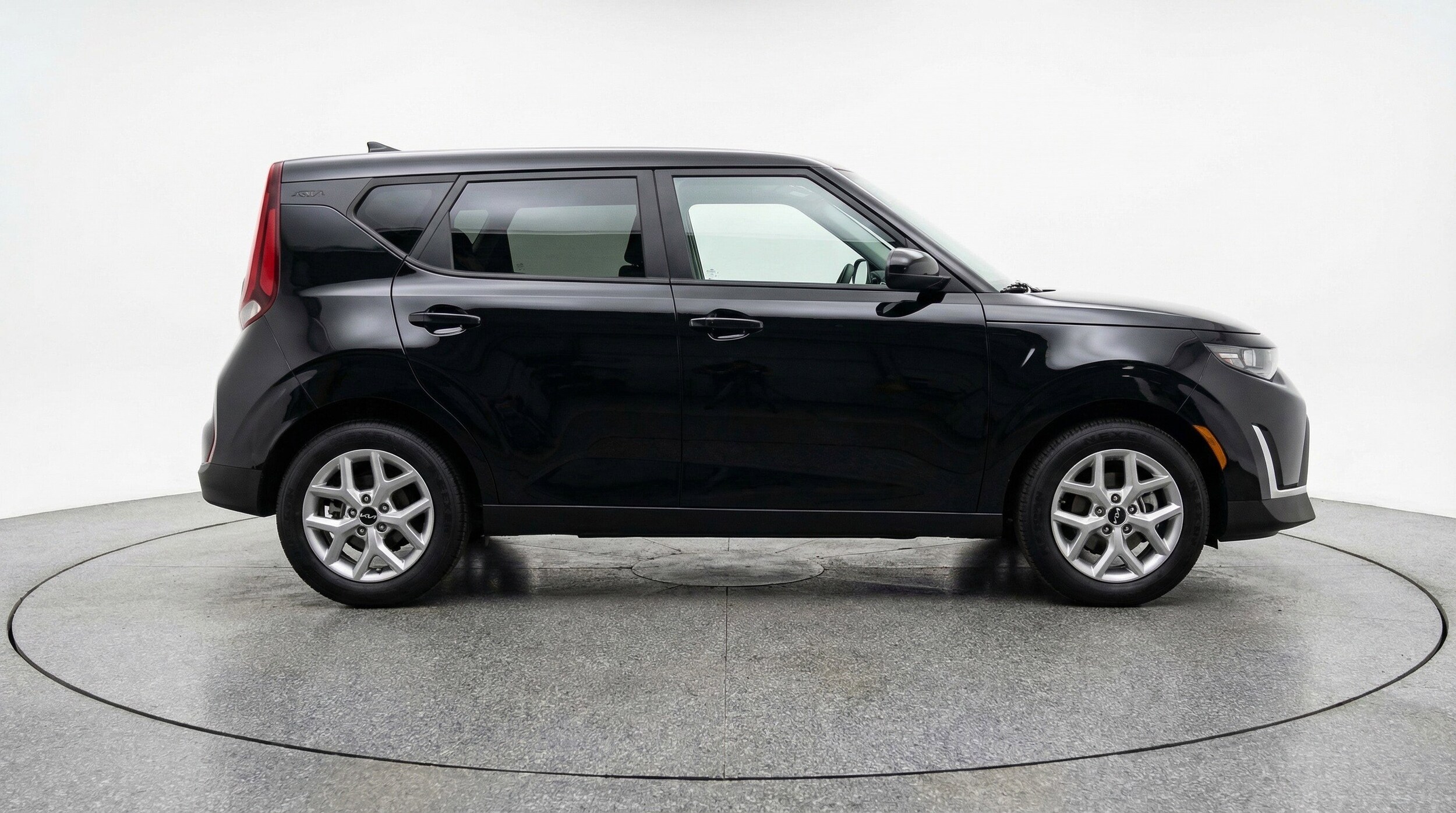 Thumbnail: 2025 Kia Soul - 11