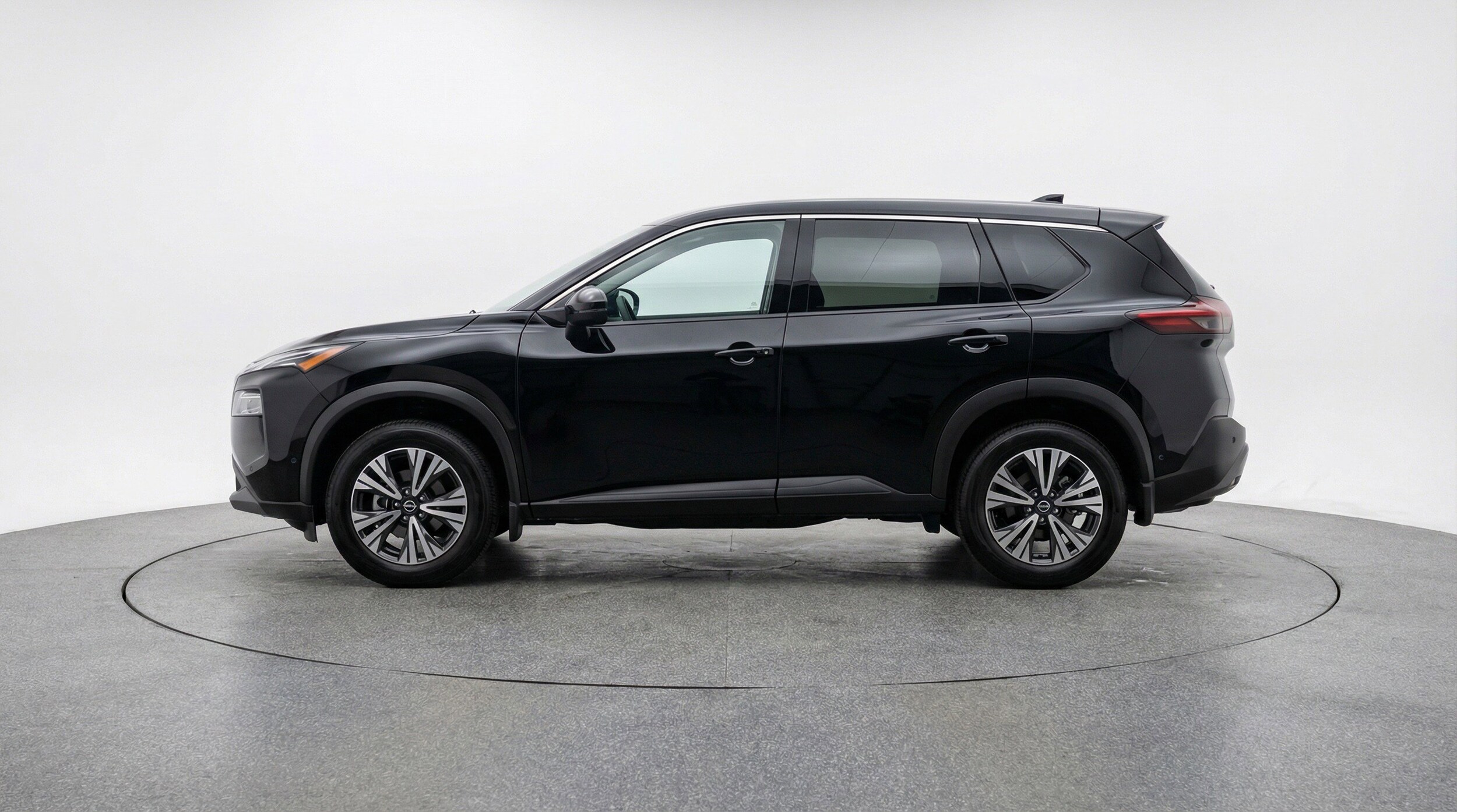 Thumbnail: 2025 Nissan Rogue - 5