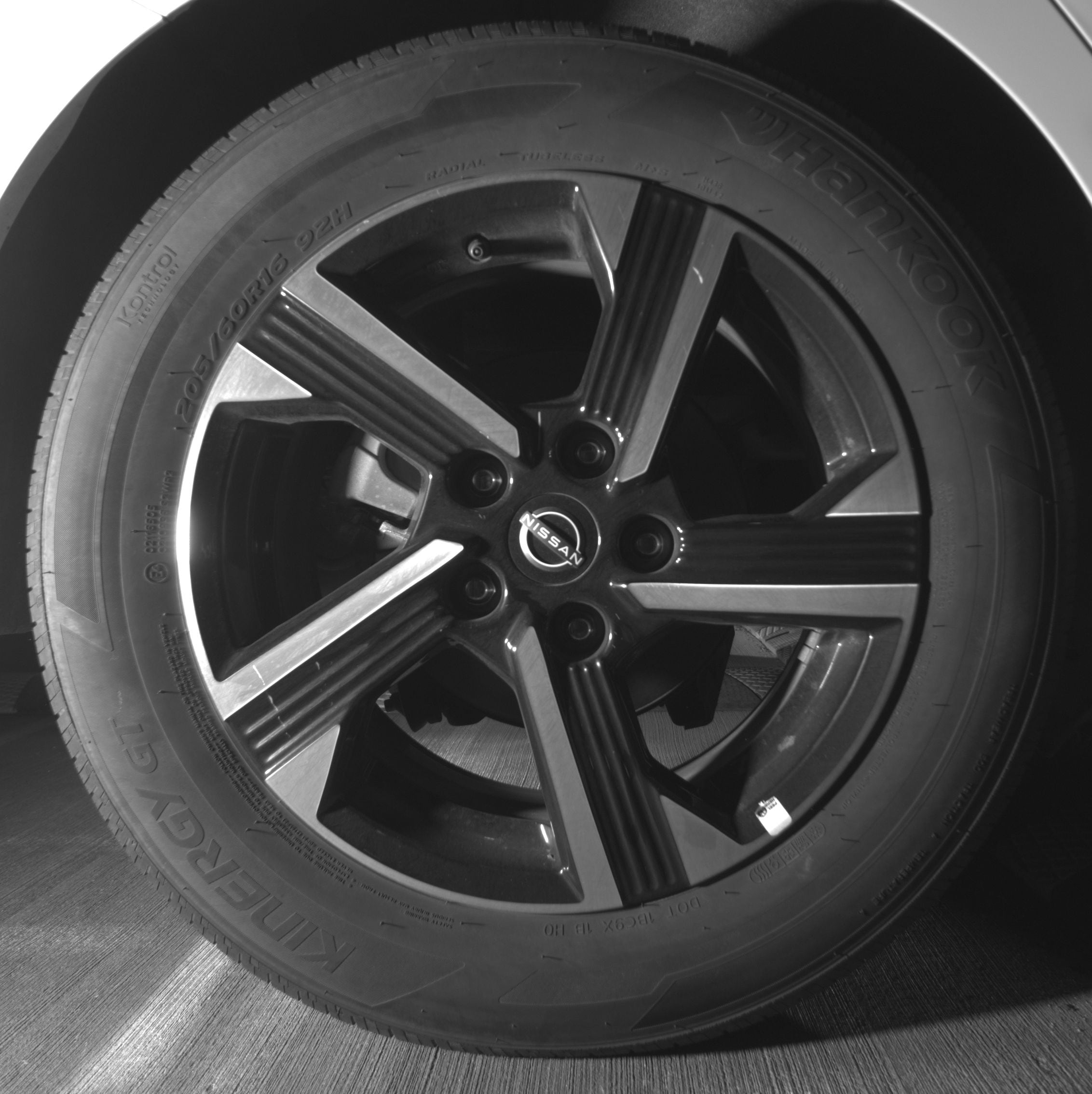 Thumbnail: 2025 Nissan Sentra - 12