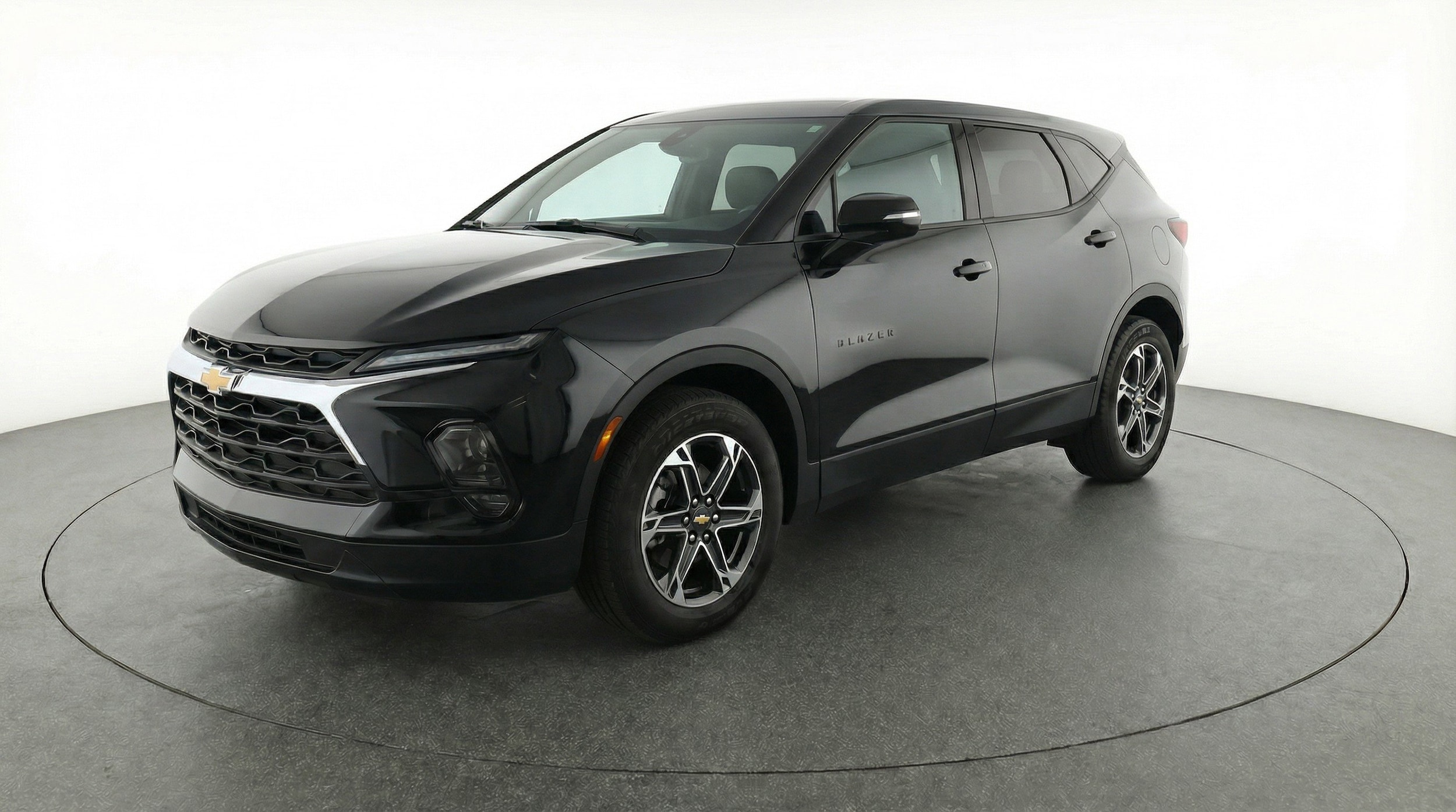 Thumbnail: 2025 Chevrolet Blazer - 3