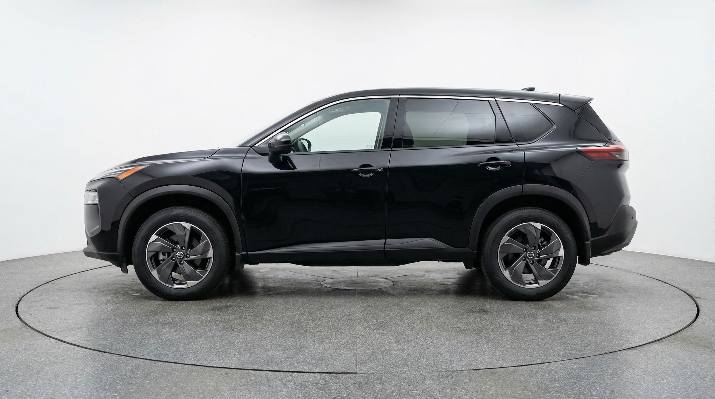 Thumbnail: 2025 Nissan Rogue - 4